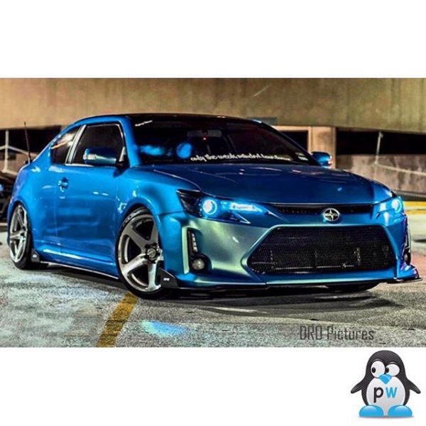 Toyota Scion wrapped in Orafol 970RA Shift Effect Green/Blue vinyl