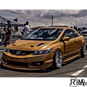 Honda Civic wrapped in Avery SW Diamond Amber vinyl