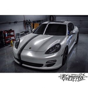 Porsche wrapped in Avery SW900-109 Gloss White Pearl