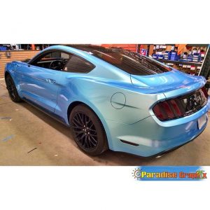 Ford Mustang wrapped in Orafol 970 Shift Effect Gloss Green/Blue vinyl