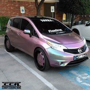 Nissan Versanote wrapped in Orafol Shift Effect Gloss Pearl Symphony shade shifting vinyl