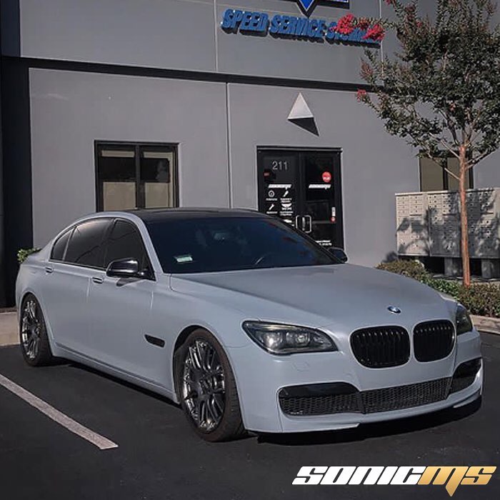 BMW 7 Series wrapped in Satin Battleship Gray vinyl - Vinyl Wrap - 3M -  Cars & Vehicles