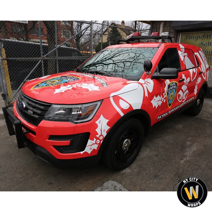 Spice up your car with some vinyl decals! #vinyl #vinylwrap #ford