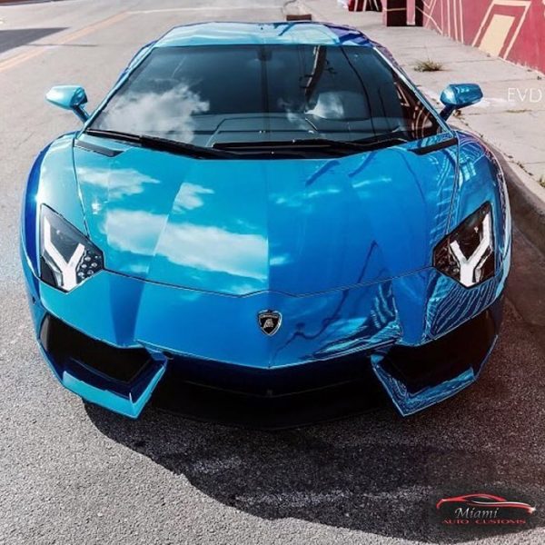 Lamborghini Aventador wrapped in Avery SW Blue Chrome vinyl