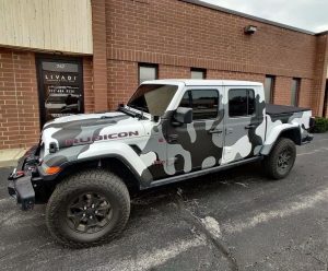 Rubicon Jeep wrapped in Satin Nardo Gray & Matte Black vinyl